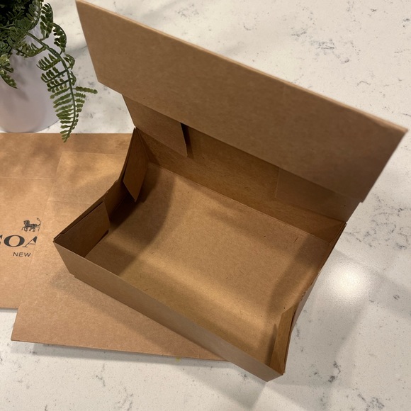 Three Coach Giftboxes - Picture 4 of 4